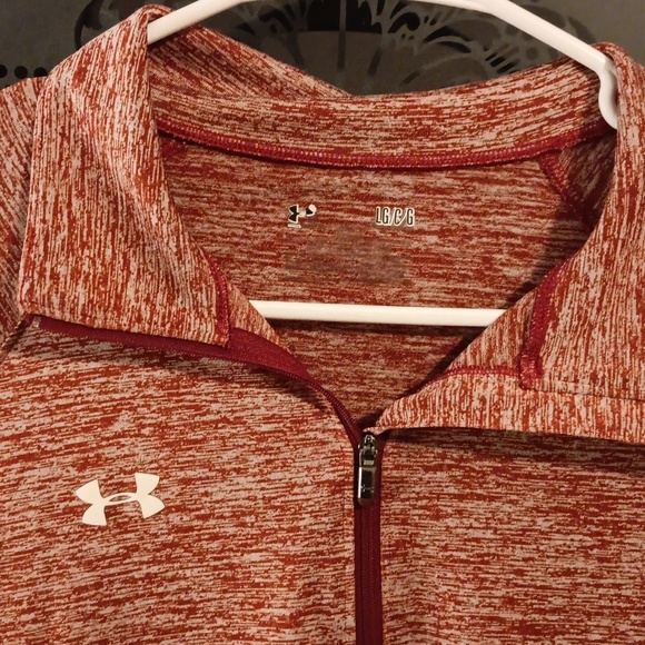 UNDER ARMOR PULLOVER SHIRT - Picture 2 of 2